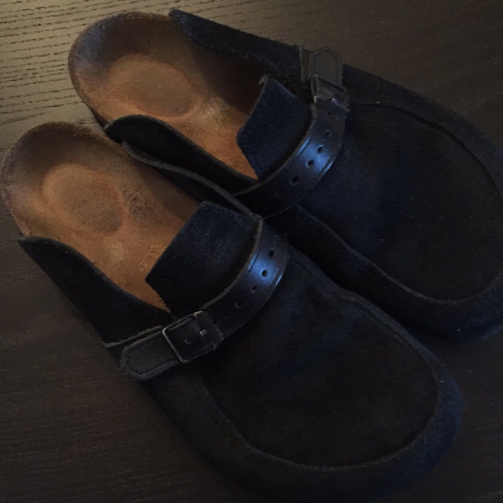Black suede Birkenstock clogs Size 39